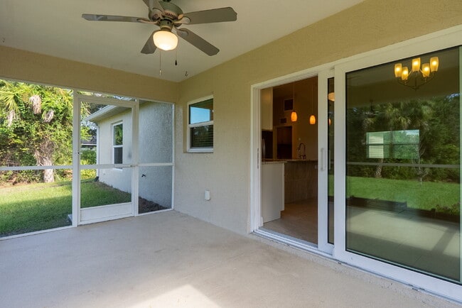 Building Photo - RENT THIS WITH ZERO DEPOSIT