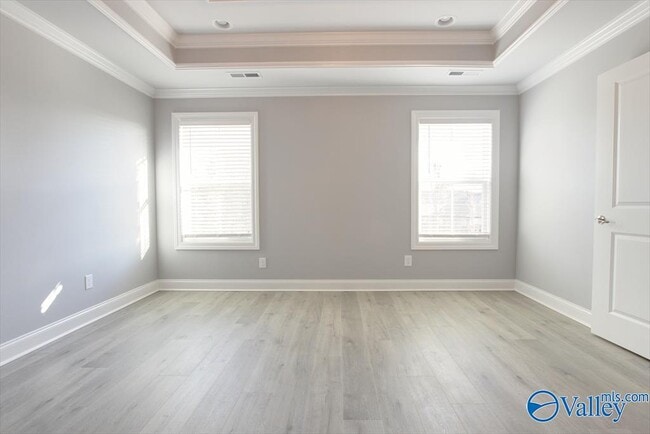 Building Photo - 26480 Naomi Wy