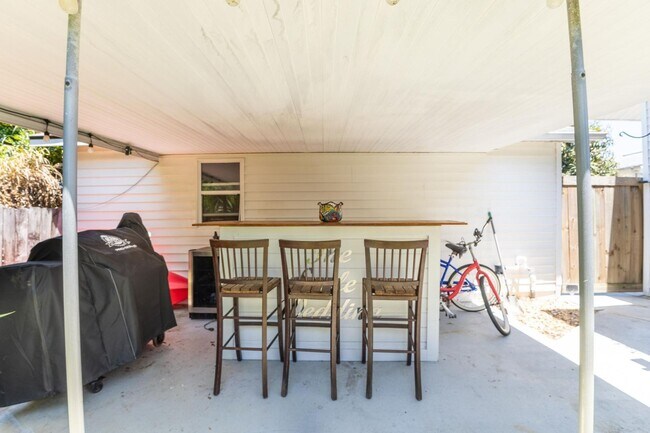 Building Photo - Charming 3-Bedroom Home in Daytona Beach