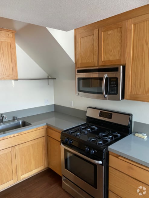 Building Photo - 3627 Dunn Dr