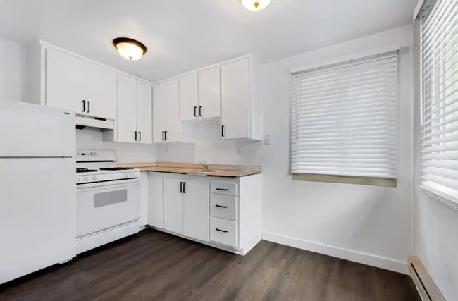 Building Photo - Charming 1 bed 1 bath in the heart of Boise, close to BSU & St. Luke's