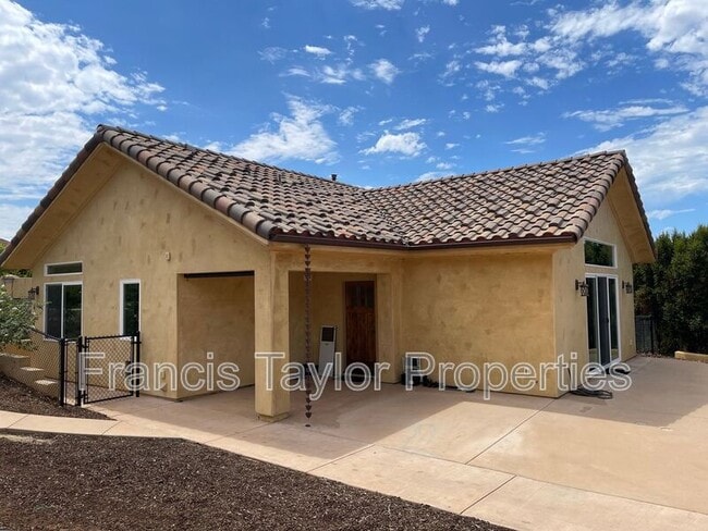 Building Photo - 14398 Harvest Crescent