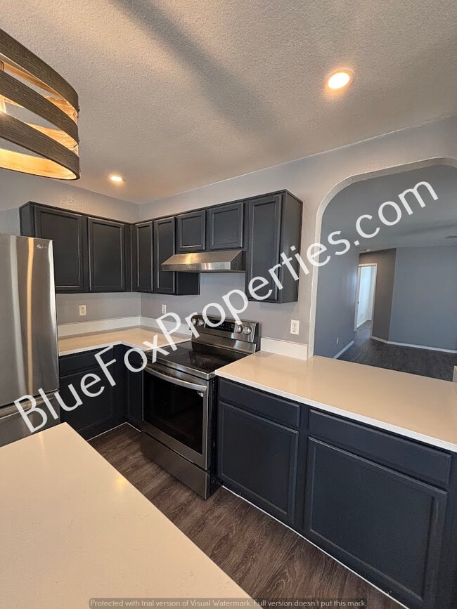 Building Photo - 7579 E Rhiannon Dr