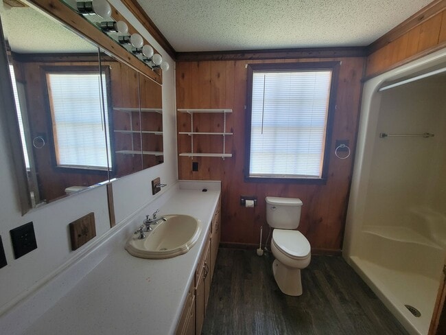 Building Photo - Home in Nashville GA