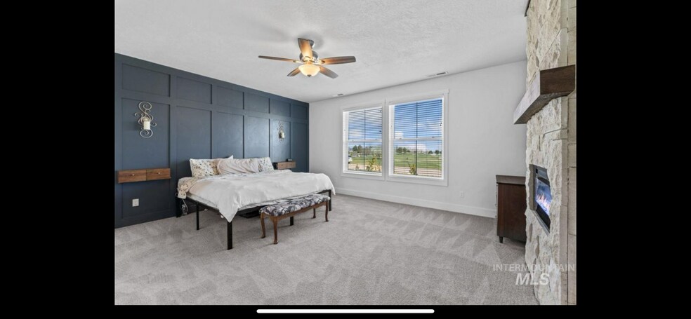 Building Photo - 22205 Aura Vista Way