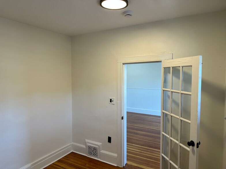 Building Photo - 262 Revere Beach Pky