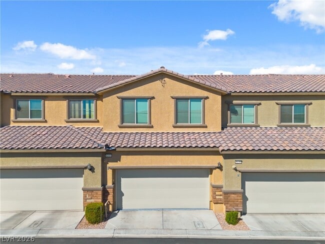 Building Photo - 6243 Milford Sound St