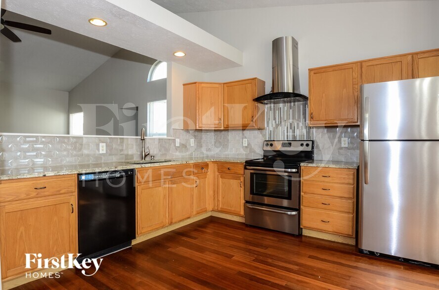 Building Photo - 3107 Crestwell Dr