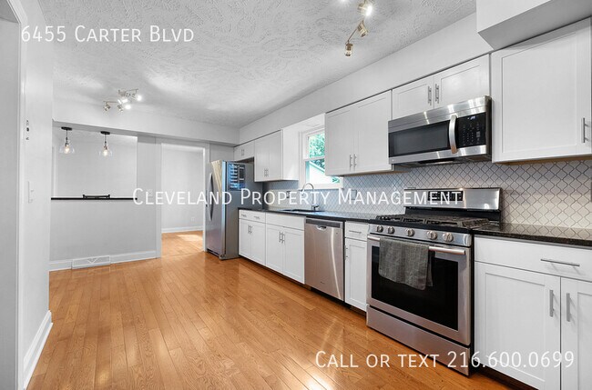 Building Photo - 6455 Carter Blvd