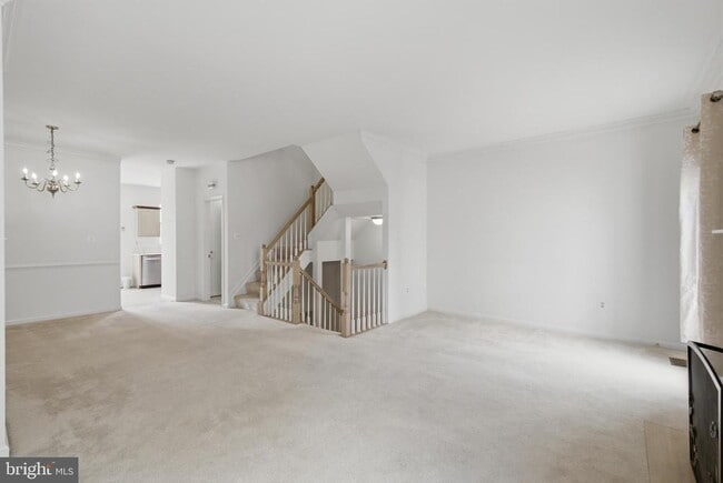 Building Photo - 2449 Clover Field Cir