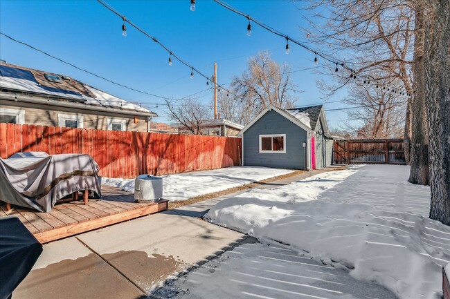 Building Photo - Updated 2BD, 2BA Denver Bungalow with Fenc...