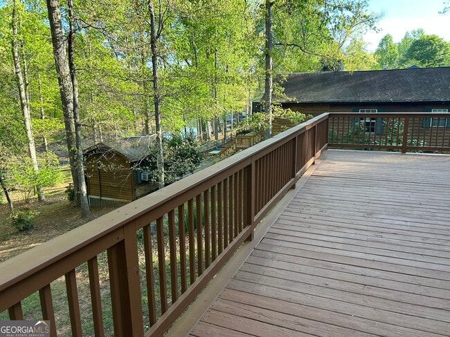 Building Photo - 790 Normandy Trail