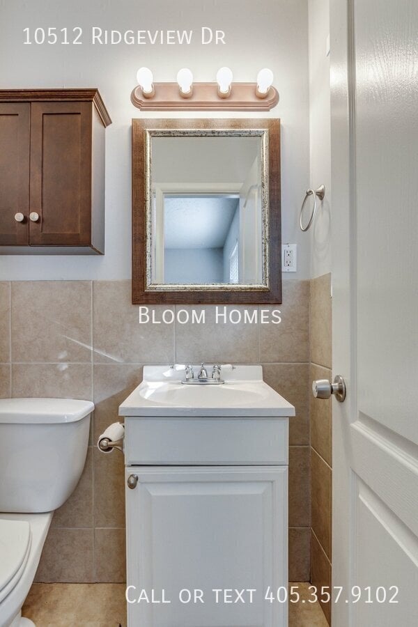 Building Photo - 10512 Ridgeview Dr