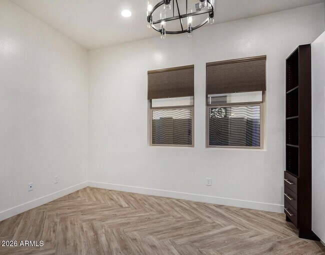 Building Photo - 7199 W Pinnacle Vista Dr