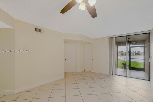 Building Photo - 15545 Miami Lakeway N