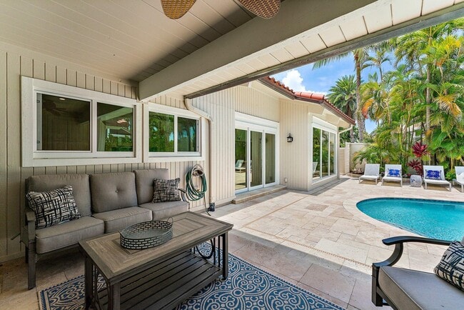 Building Photo - 107 Mako Ln