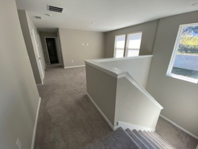 Building Photo - Leesburg 3 Bed, 2 Bath