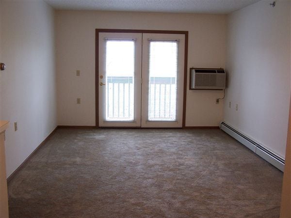 Building Photo - 2700 Marfitt Rd