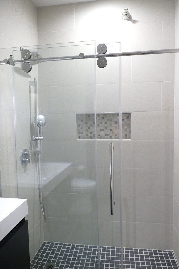 Building Photo - 720 N Larrabee St