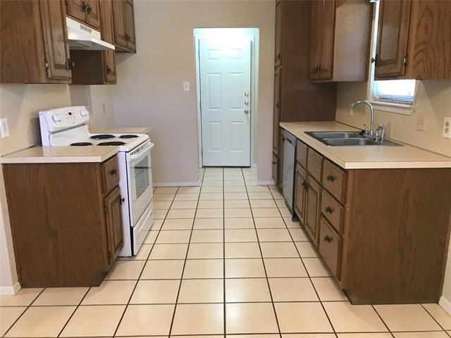 Building Photo - 1633 Chachalaca Ln