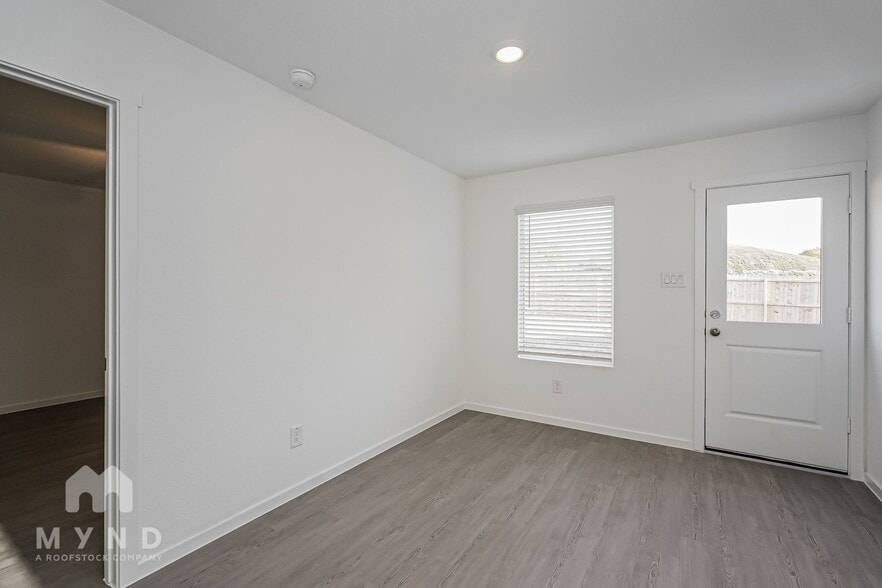 Building Photo - 10108 Dalgreen Cir