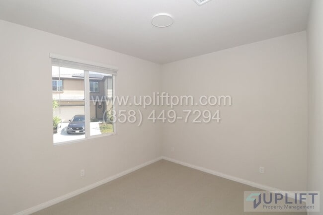 Building Photo - New Construction Home in Valley Center! 5 ...