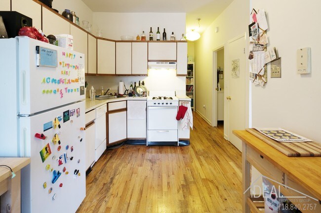 Building Photo - 58 Clifton Pl