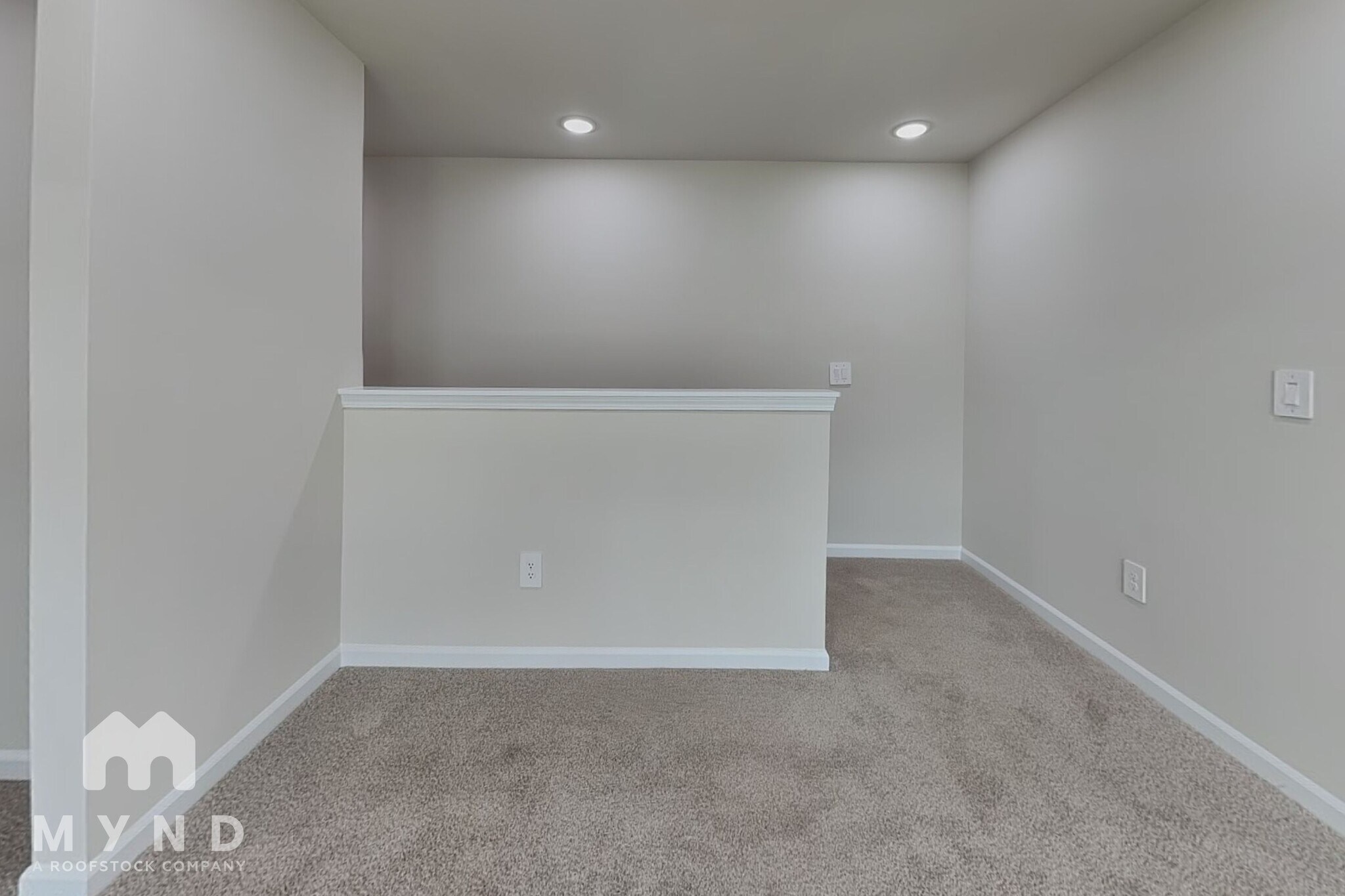 Building Photo - 3512 Rosebush Dr