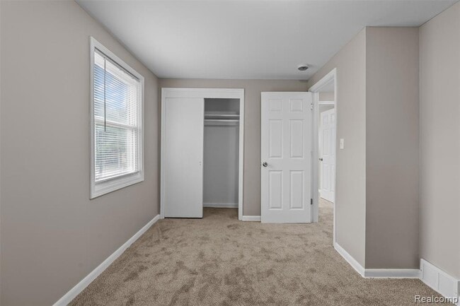 Building Photo - 21815 Coolidge Hwy