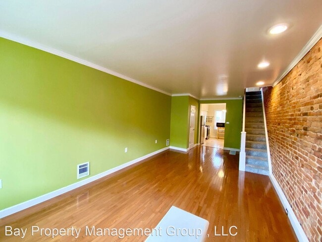 Building Photo - 2 br, 1.5 bath House - 305 S Lehigh St