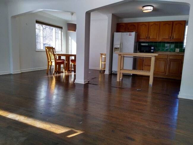 Building Photo - Adorable, Funky, Solar 3 Bedroom 2 Bath Home in Highlands/Sloans Lake!