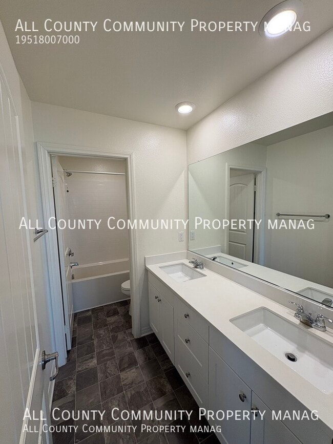 Building Photo - 29892 Glacier Bay Dr