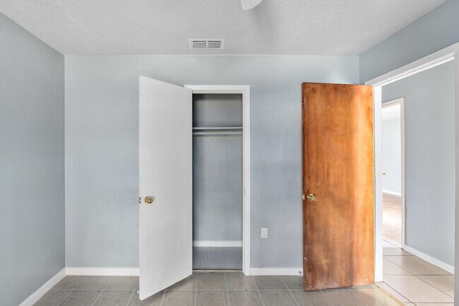 Building Photo - "Charming 3-Bedroom Home with 2 Full Baths in Copperas Cove - Perfect Blend of Comfort and Space!"