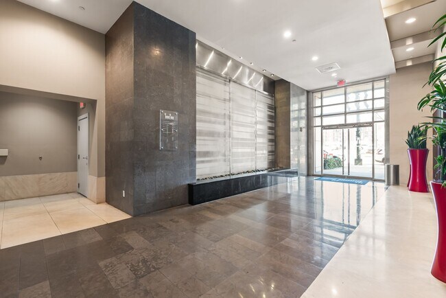 Building Photo - 25th Floor Condo in the heart of Uptown!!