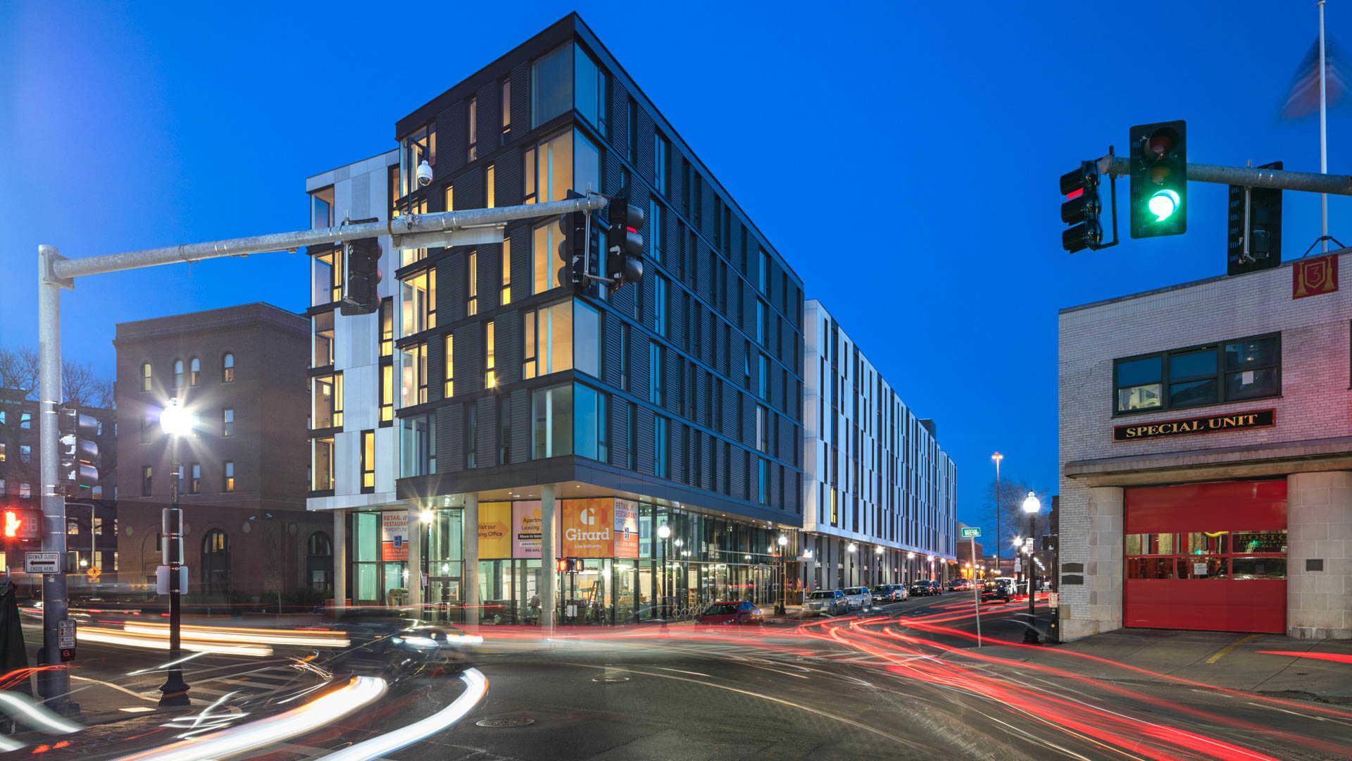 Building Photo - 129 Malden St