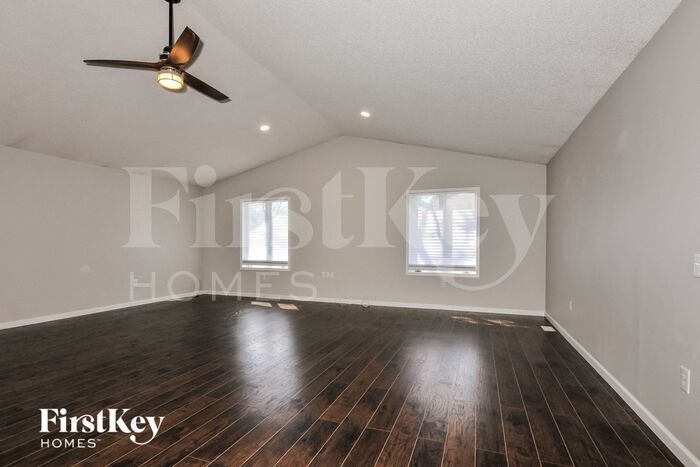 Building Photo - 1218 Brookstone Terrace