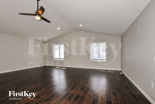 Building Photo - 1218 Brookstone Terrace