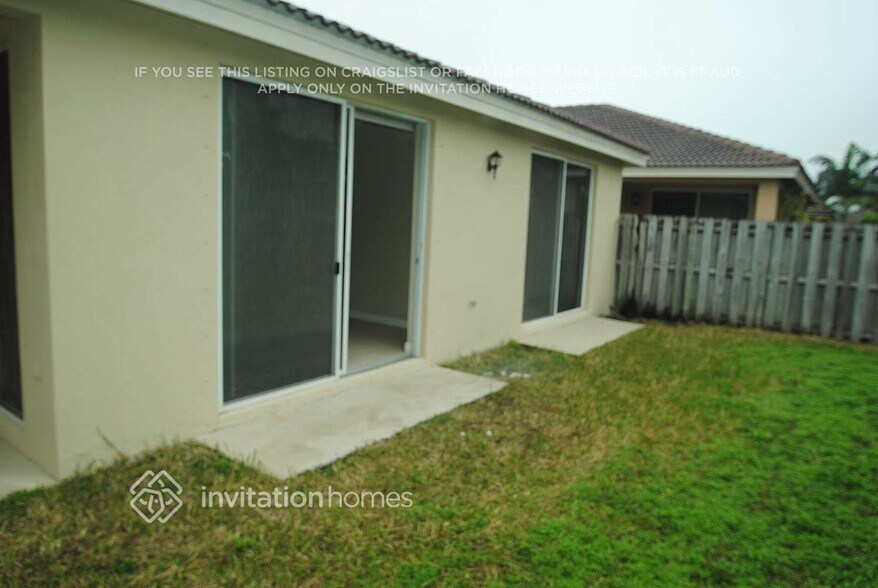 Building Photo - 8013 NW 198th St