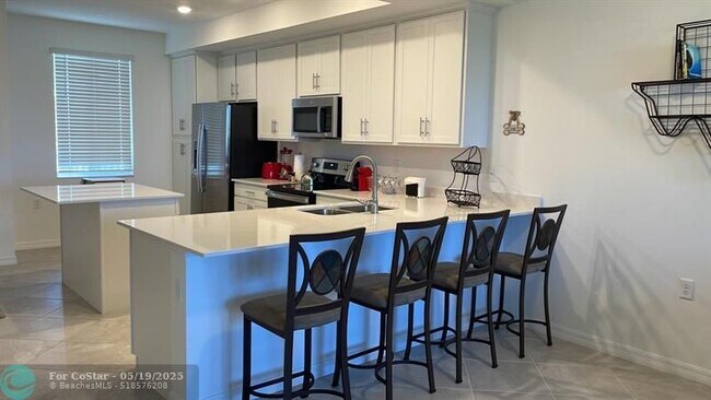 Building Photo - 5651 Double Eagle Cir