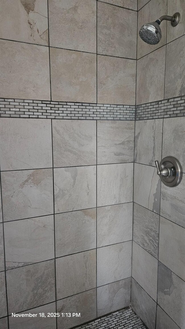 Building Photo - 38659 Rd 8