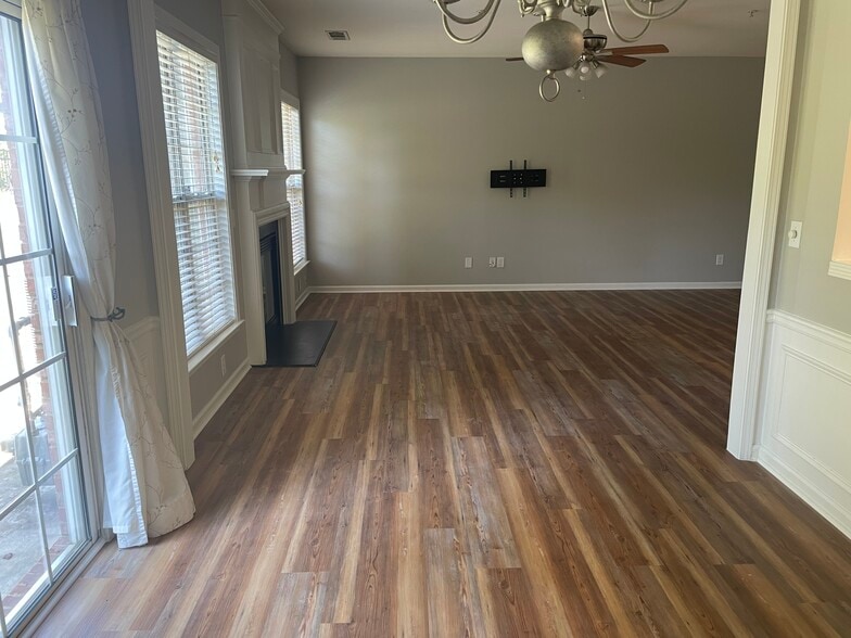 Dining Room - 5734 Evadale Trce