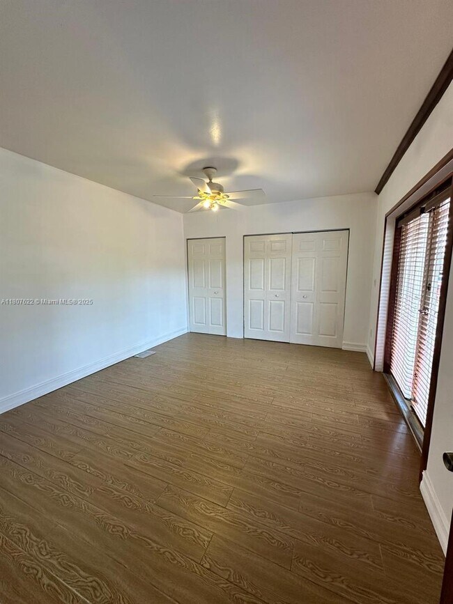 Building Photo - 7170 SW 17th Terrace