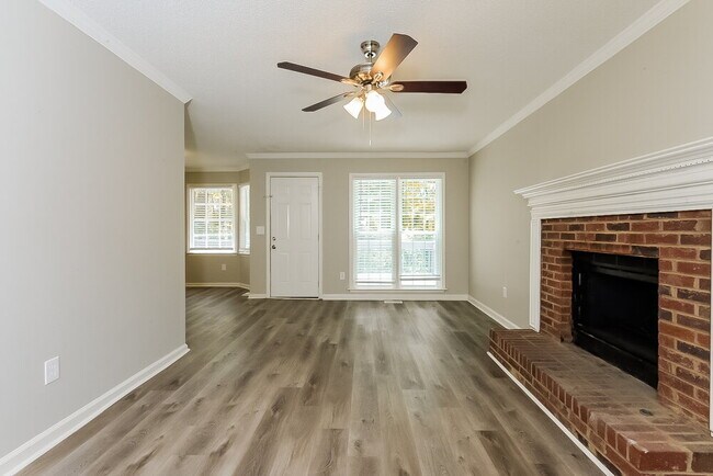 Building Photo - 3091 Ashbury Ln