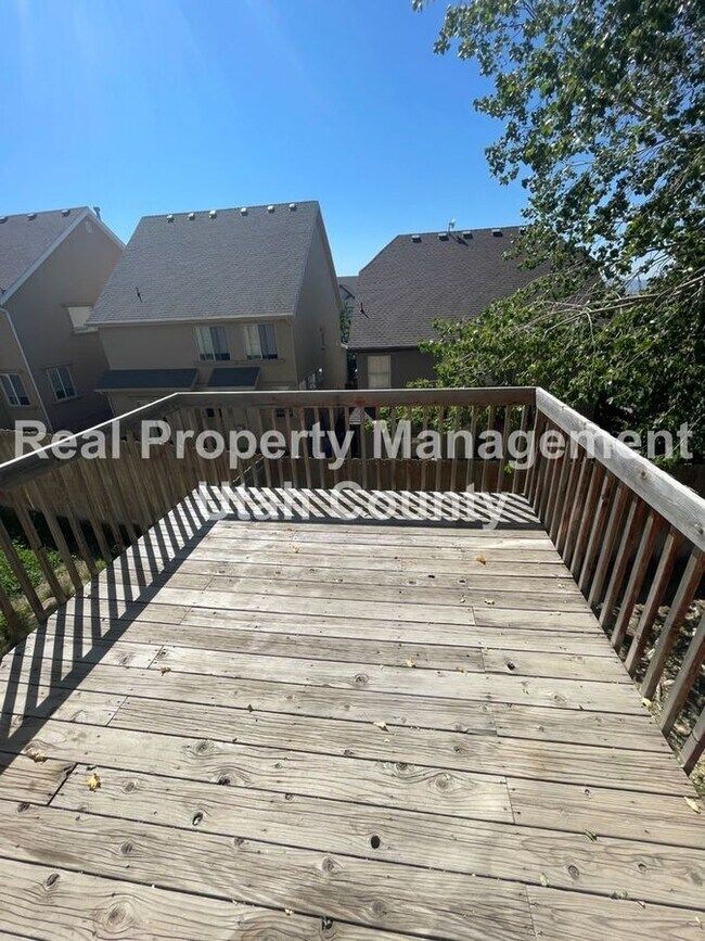 Building Photo - 2861 Fox Hunters Loop