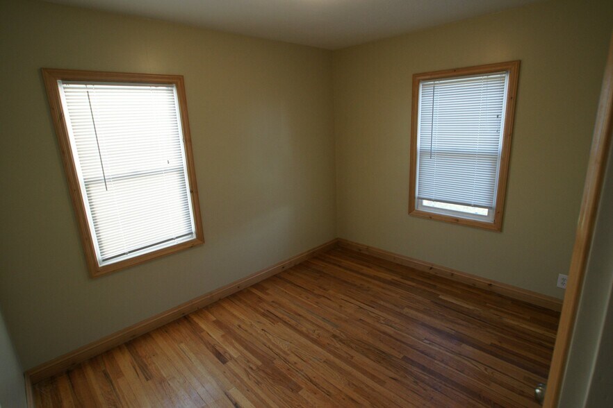 Building Photo - 1648 Cahoon St