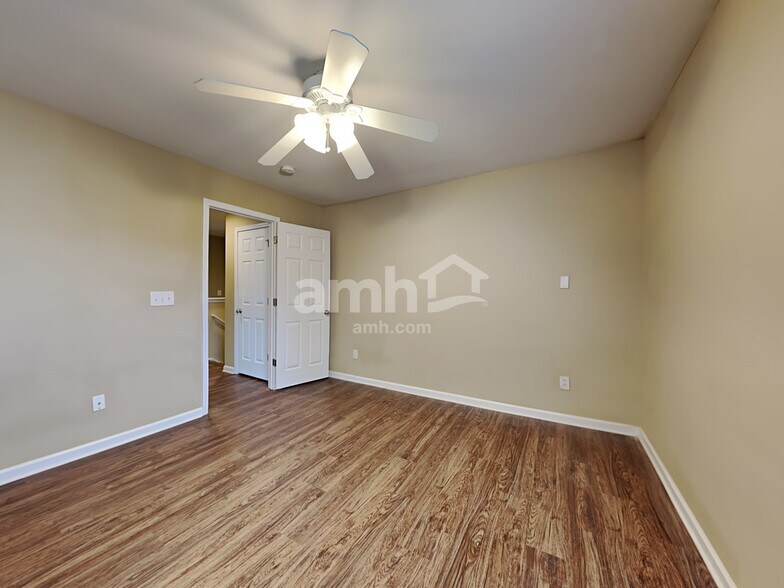 Building Photo - 3516 Medlock Ter