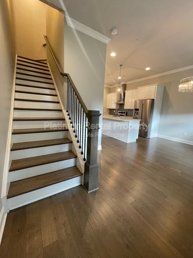 Building Photo - 1236 Stone Castle Cir