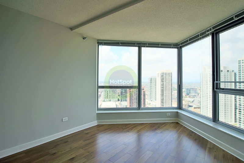 Building Photo - 518 W Fulton St