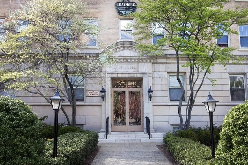 Building Photo - Traymore at Dwight