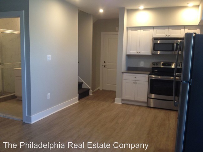 Building Photo - 502 Gerhard St